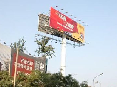  黑水户外广告怎么做才能让人一眼记住？